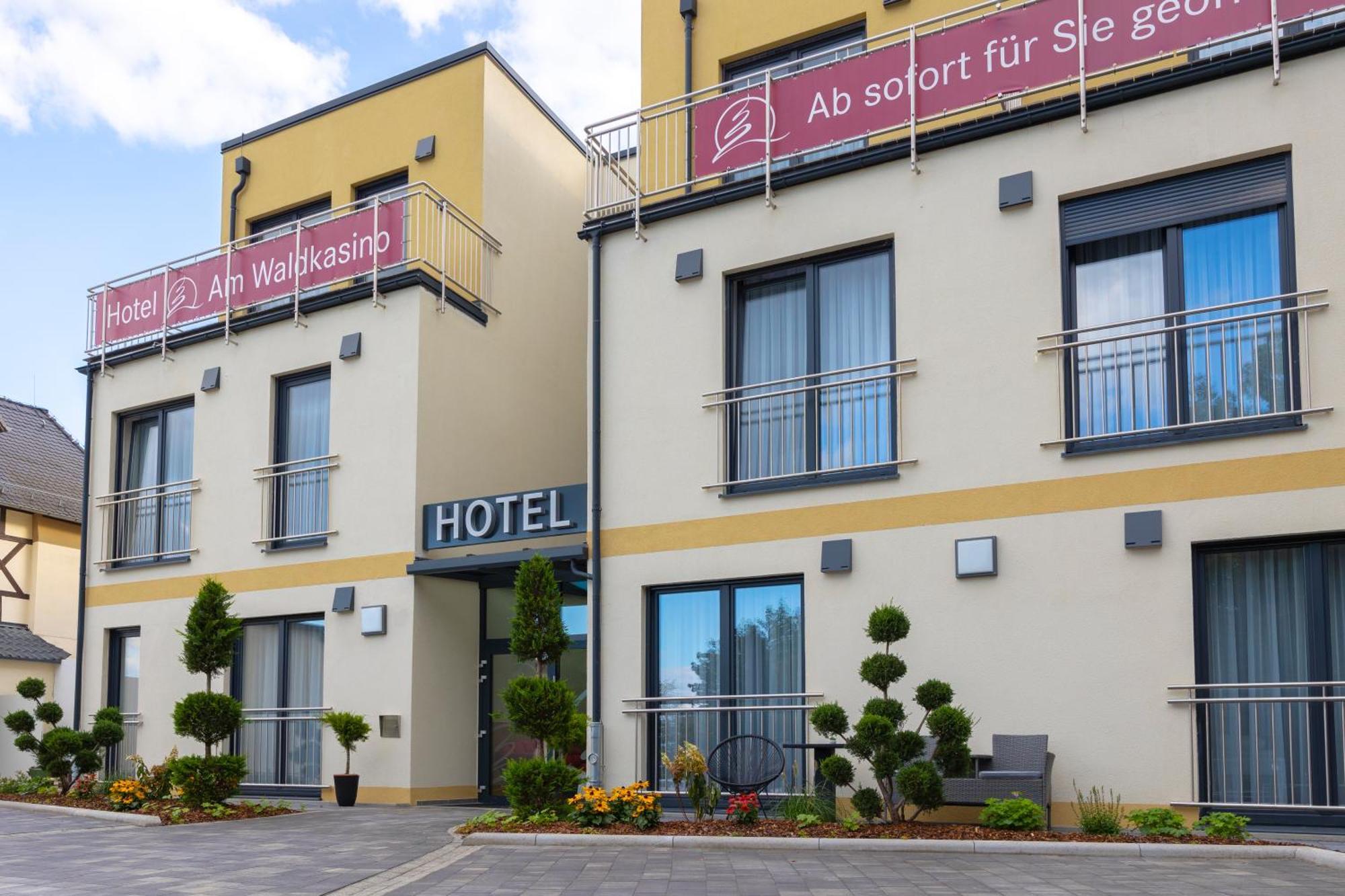 Hotel Am Waldkasino Эрфурт Экстерьер фото